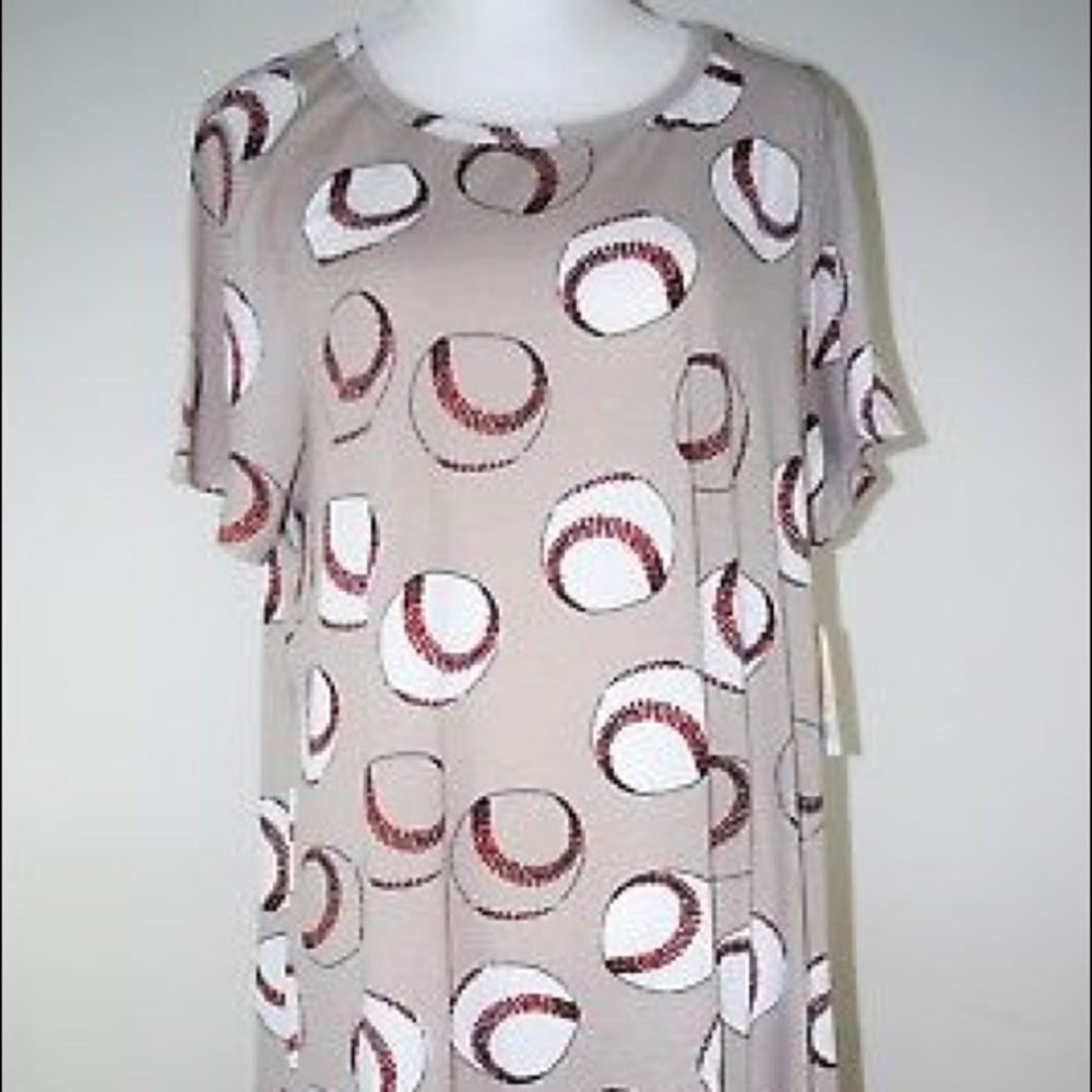 ❤ LuLaRoe Irma Mystery Sale (Baseball Tee)❤️